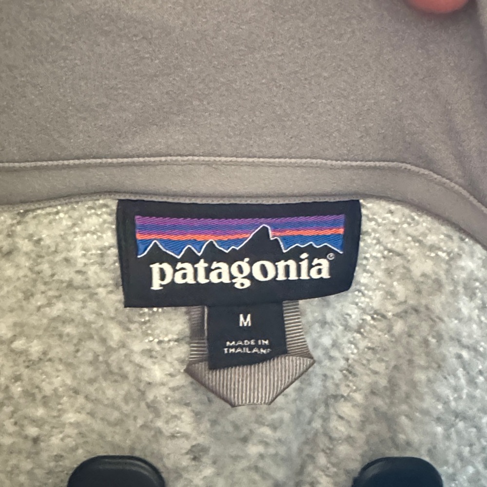 Patagonia Gray Knit Logo Pullover - Picture 3 of 5